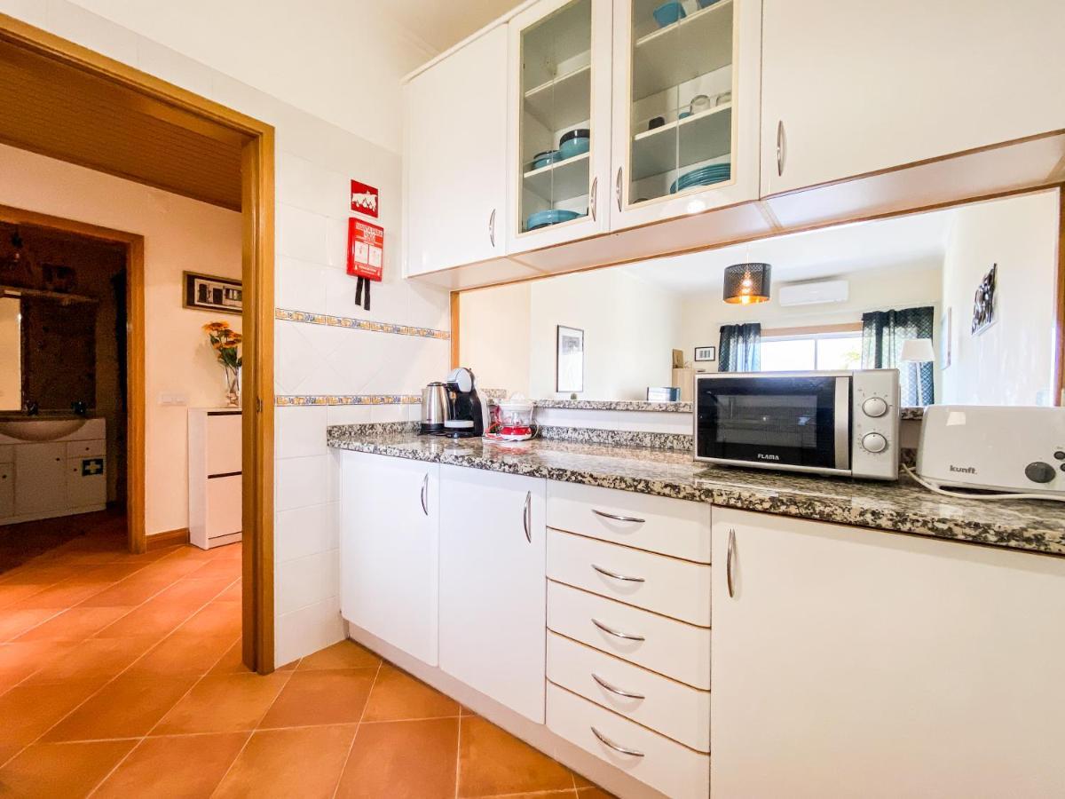 Sea View Apartment By Beach & Marina #1869 Lagos Extérieur photo