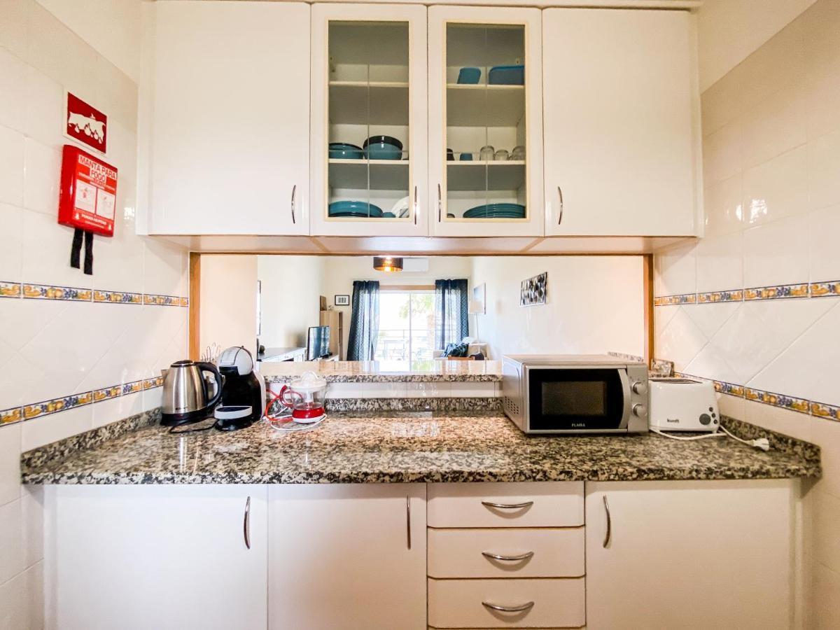 Sea View Apartment By Beach & Marina #1869 Lagos Extérieur photo