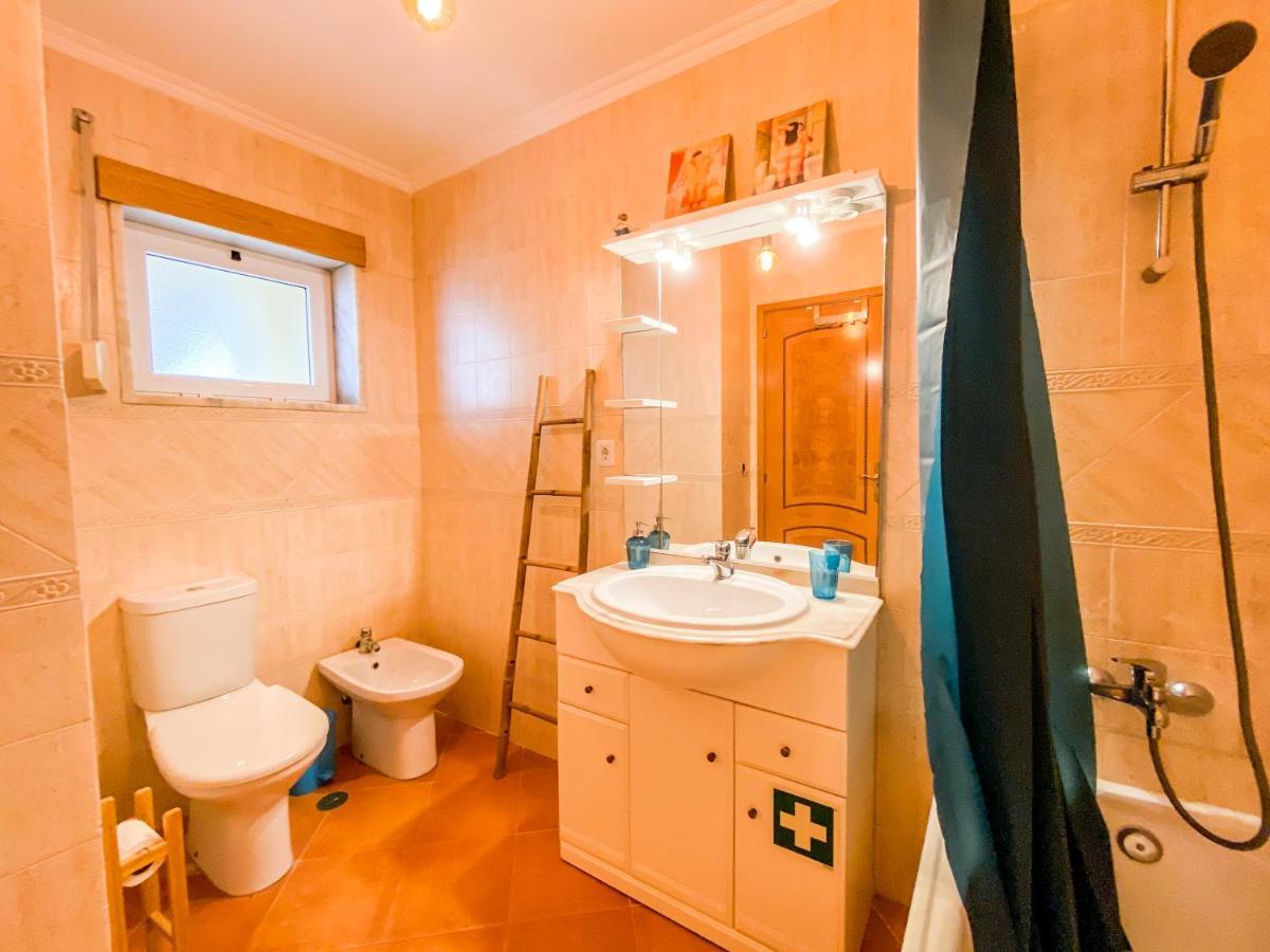 Sea View Apartment By Beach & Marina #1869 Lagos Extérieur photo
